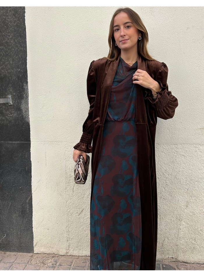 Vestido midi de invitada estampado azul y marrón de tul