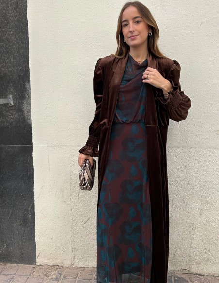 Vestido midi de invitada estampado azul y marrón de tul