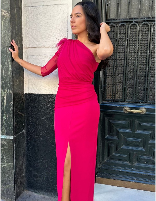 Robe de soirée midi drapée avec une manche et des détails...