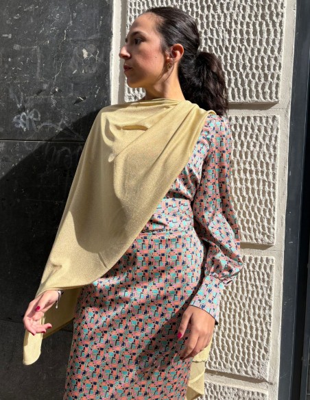 Short gold party cape with glitter