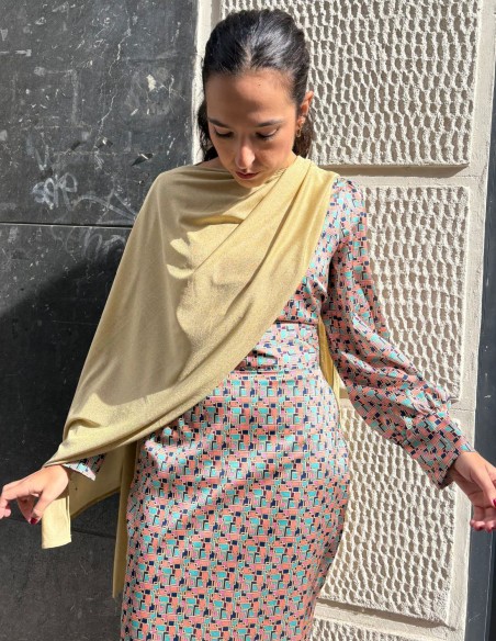 Capa de fiesta corta dorada con brillo para boda