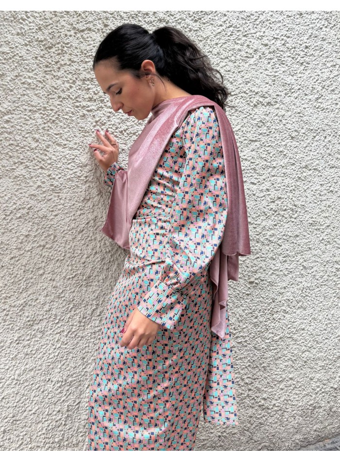 Short pink velvet guest cape with openings