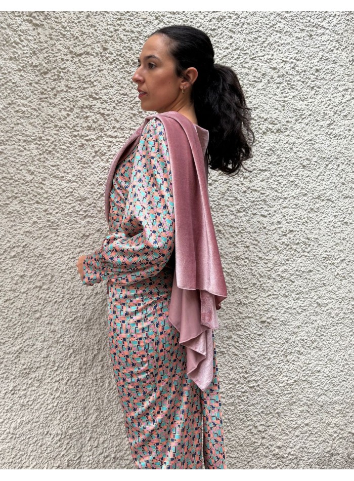 Short pink velvet guest cape with openings