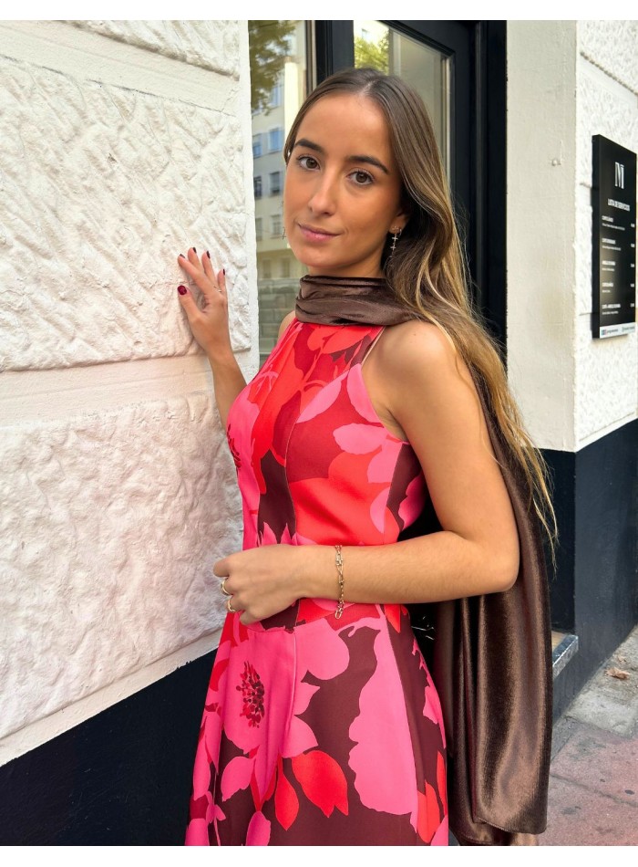 Capa de invitada de terciopelo marrón