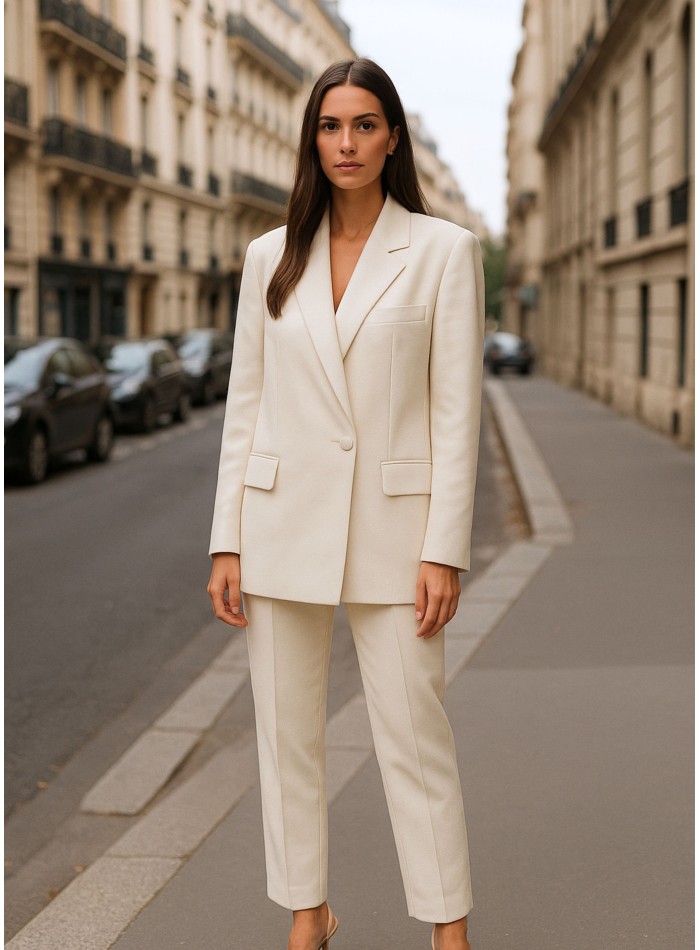 Blazer oversized estructurada color blanca