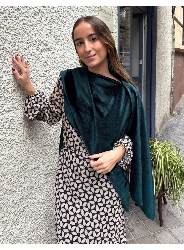 Bottle green short velvet coat