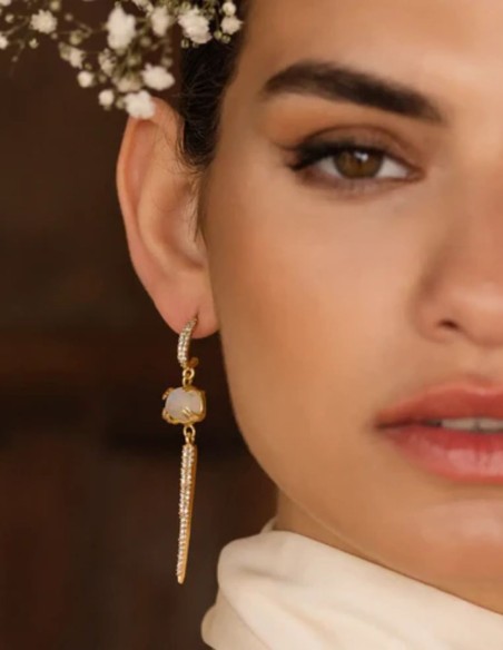 Earrings with moonstone and zirconia bar