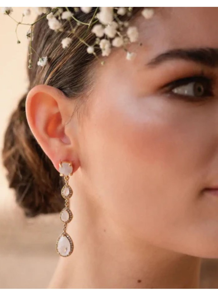 Boucles d'oreilles en forme de goutte avec des...