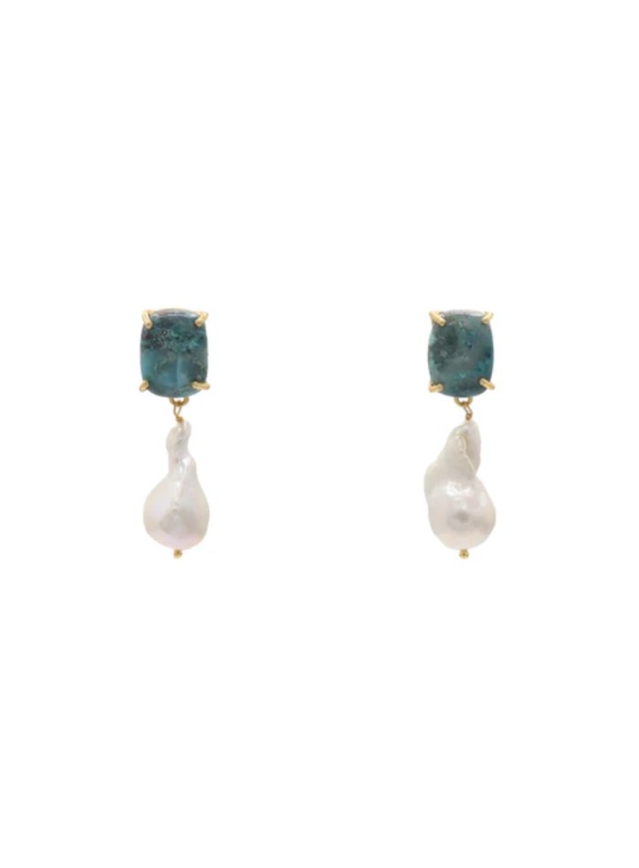 Pendientes con piedra azul turquesa rematados con perla