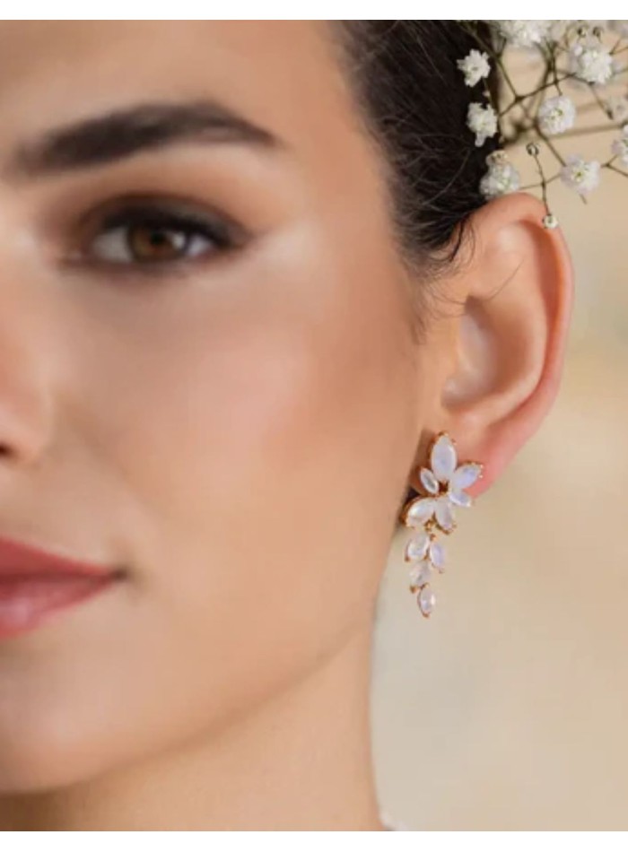 Flower earrings with leaves carved in natural...