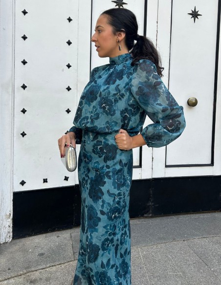 Guest ensemble with blue print and glitter fabric