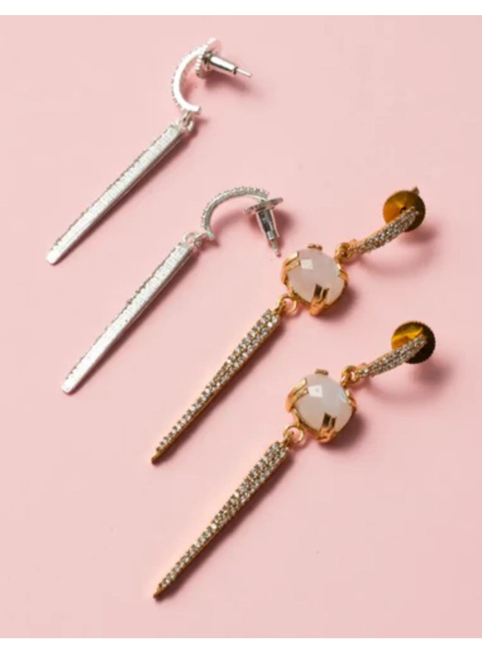 Pendientes en plata con piedra lunar y circonitas