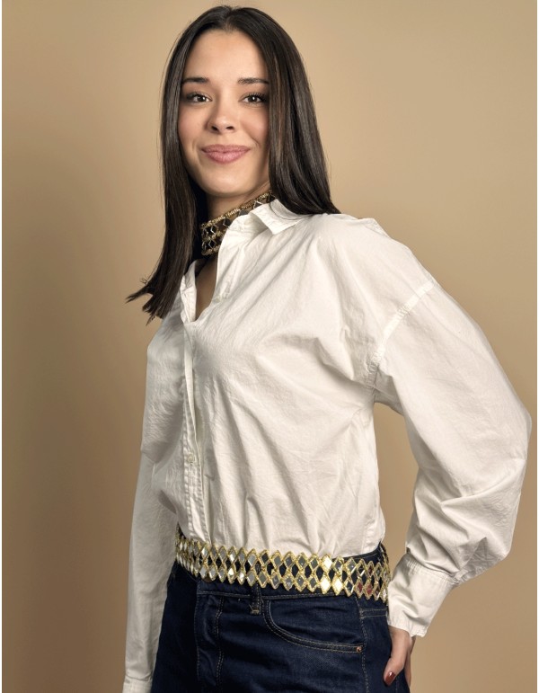 Ceinture dorée avec cristaux en forme de diamants