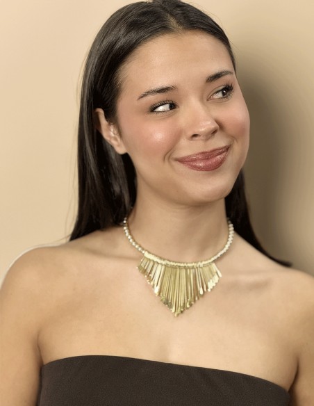 choker dorado de estilo boho combina fuerza y feminidad choker dorado de estilo boho combina fuerza y feminidad