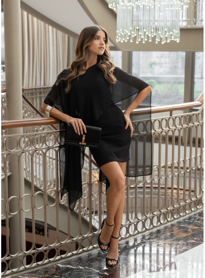 Vestido corto de fiesta negro con escote asimétrico