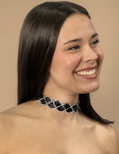 Choker de pedrería negro y plata fin de año o noche vieja