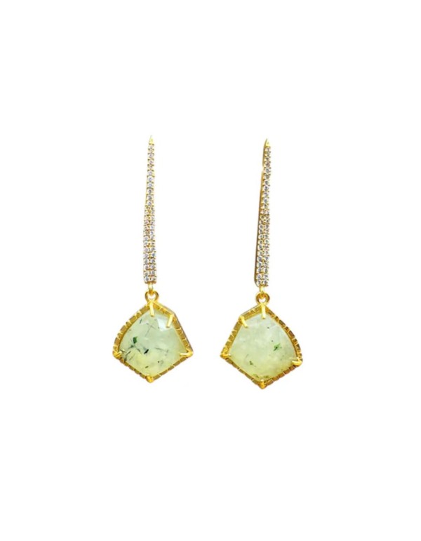 Pendientes con diseño alargado con circonitas y piedra verde