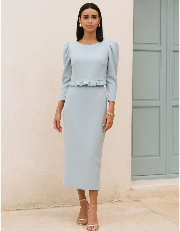 Set of top and straight skirt with gold buttons and ruffle