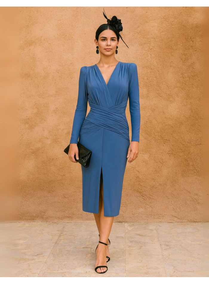 Robe midi en maille avec encolure croisée