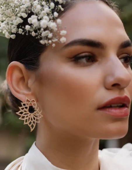 Earrings with flower design with zirconia setting