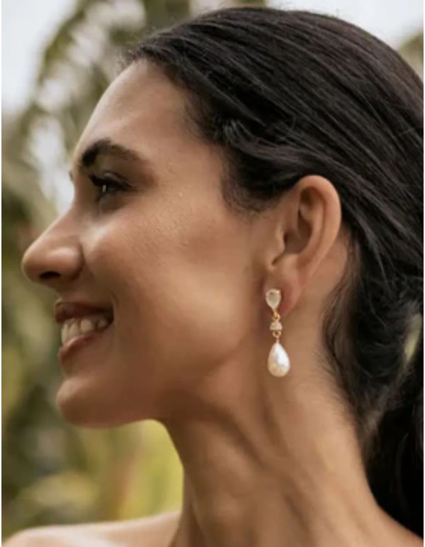 Earrings with moonstone and pearl in drop shape 2