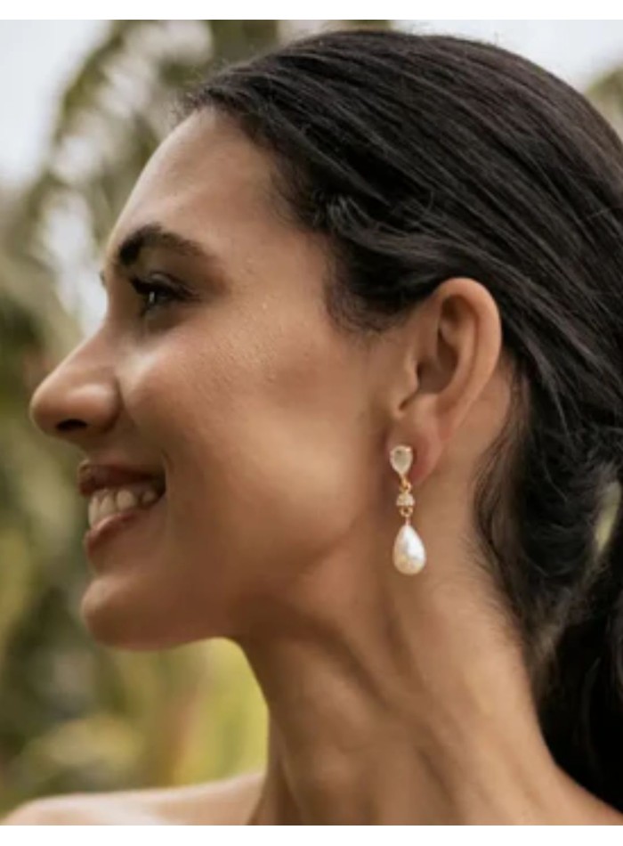 Boucles d'oreilles avec pierre de lune et perle...