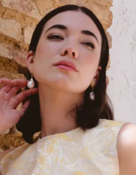 Earrings with star with zirconia and pearl