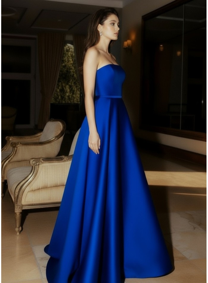 Vestido largo de invitada estructurado con escote palabra de honor azul eléctrico