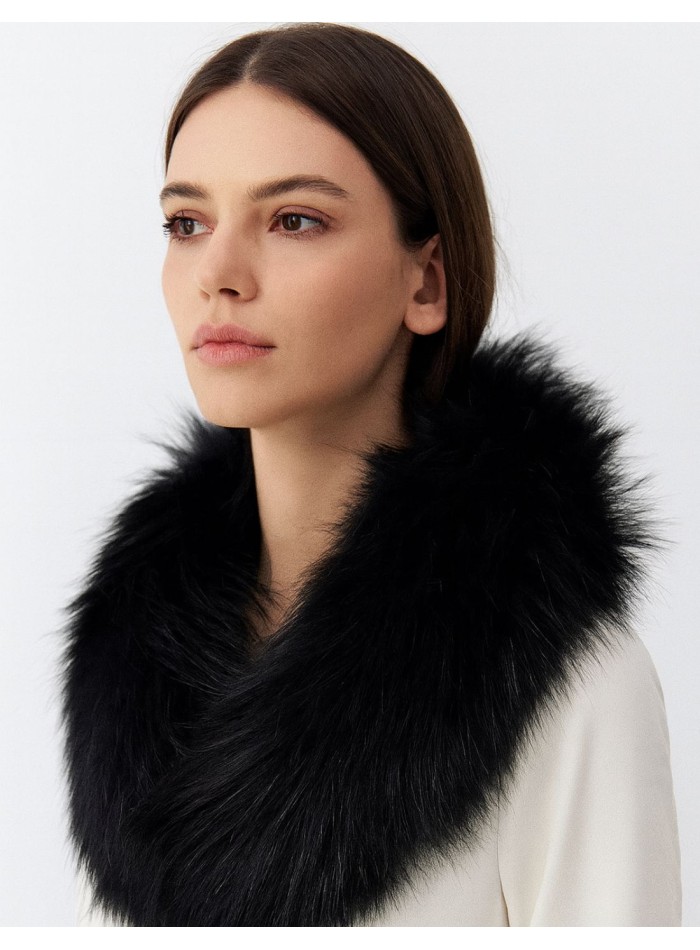 Collier en cuir élastique noir