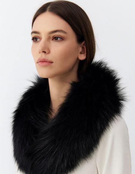 Cuello de piel negro elástico