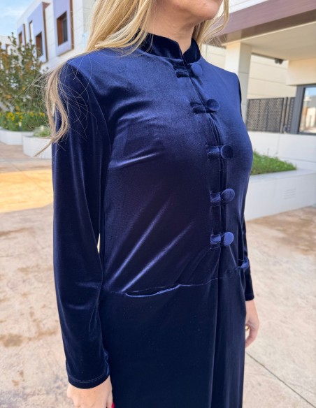 Kimono de terciopelo con detalle de botones marino