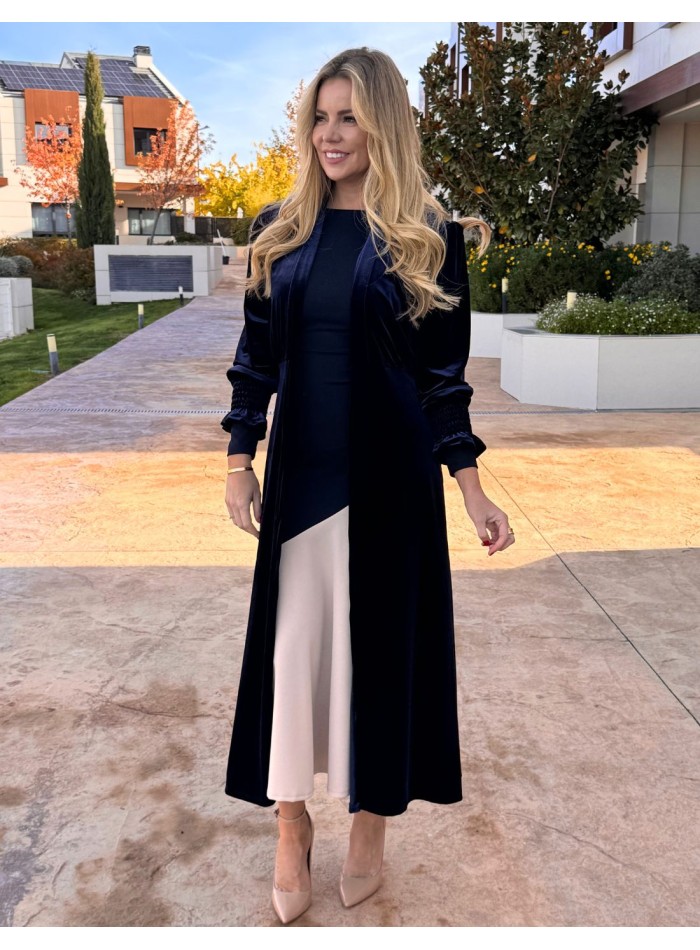 Velvet kimono for guest in navy