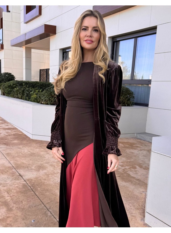Kimono de terciopelo para invitada marrón