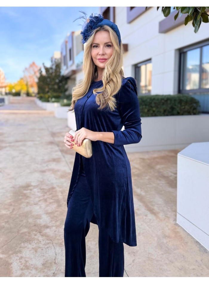 Navy blue velvet ensemble with kaftan and...