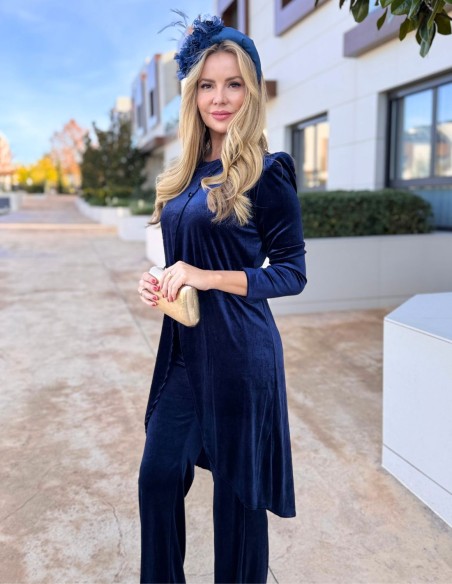 Ensemble en velours bleu marine avec kaftan et pantalon palazzo
