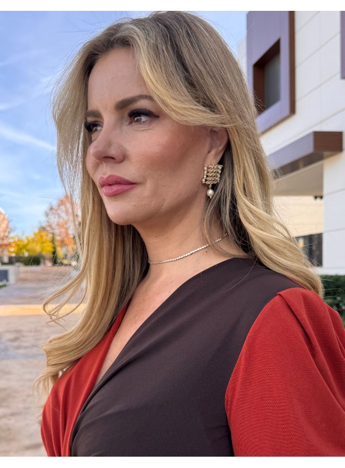 Party earrings with crystals and dangling pearls