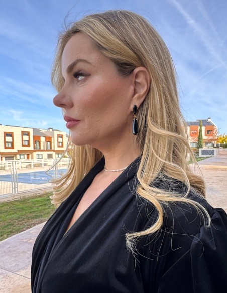 Black teardrop earrings