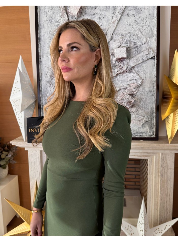 Vestido midi verde bicolor con bajo de volante