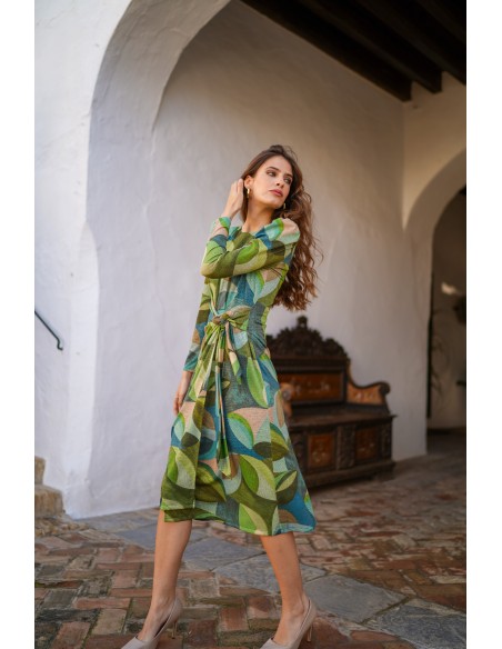 Robe de cocktail imprimée verte avec paillettes et manches longues