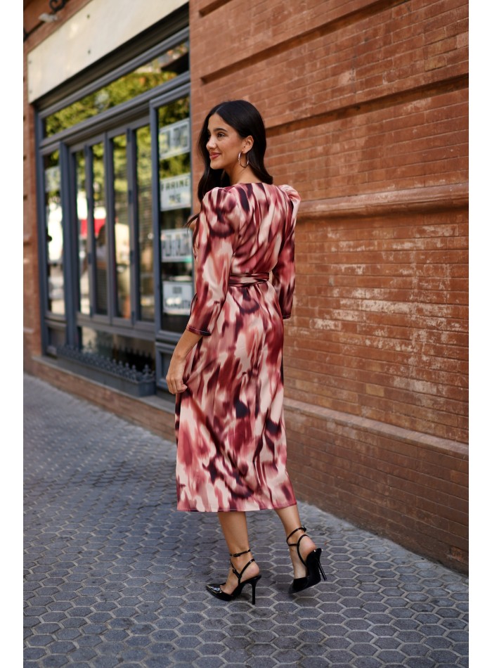 Robe midi croisée imprimée marron avec manches...