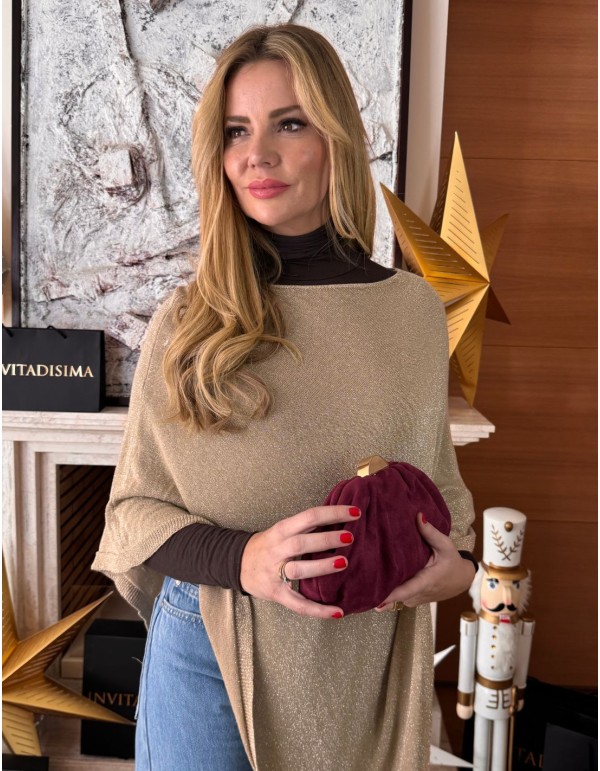Golden poncho with glitter 2