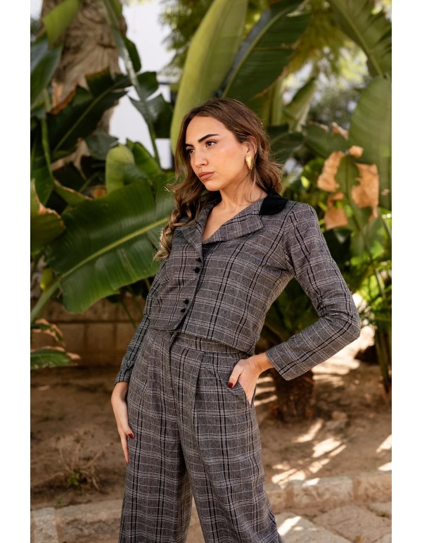 Veste courte d'invité à carreaux gris et noirs 2