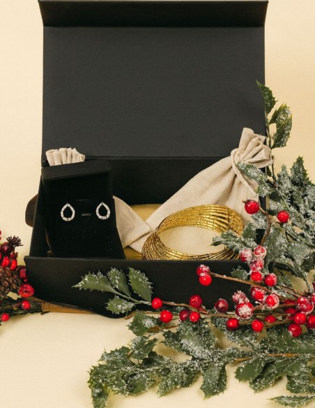 Caja de regalo 01. Choker + pendientes