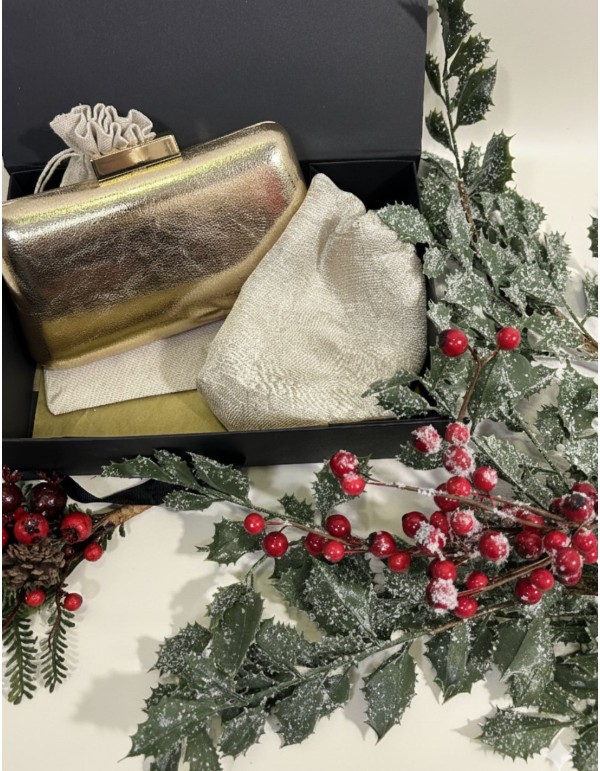 Boîte cadeau 04. Pochette + châle