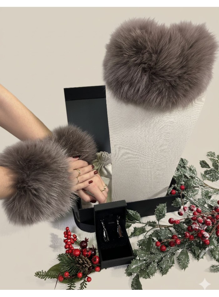 Boîte cadeau 05. Collier et manchettes +...