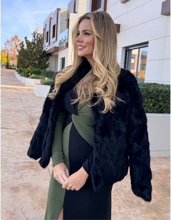Chaqueta de pelo de conejo en color negro