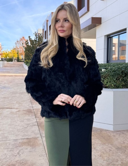 Veste en fourrure de lapin de couleur noire