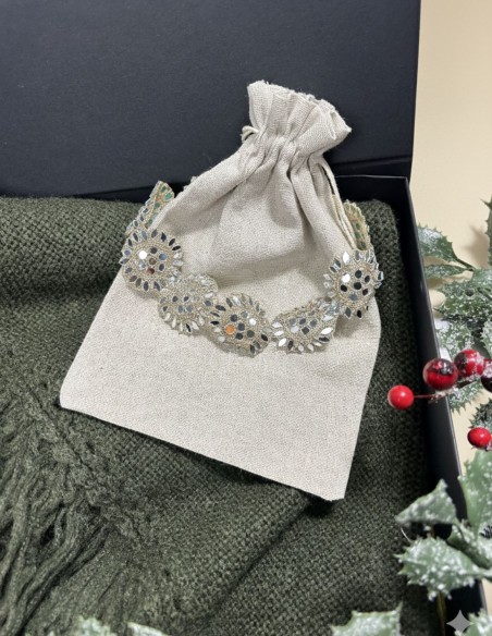 Boîte cadeau 07. Poncho à franges + tour de cou