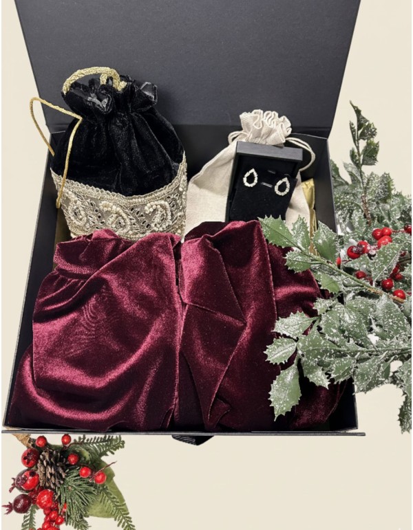 Gift box 08. Velvet kimono + bonbonnière + earrings