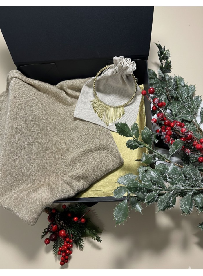 Gift box 09. Glitter poncho + choker